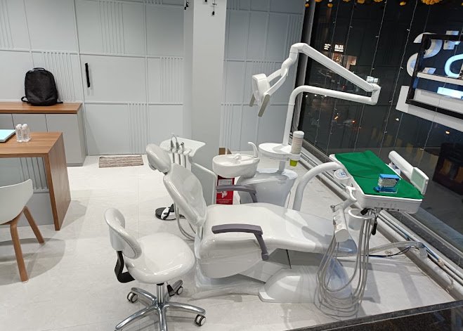 Dental equipment used for advanced dentistry and implant treatment